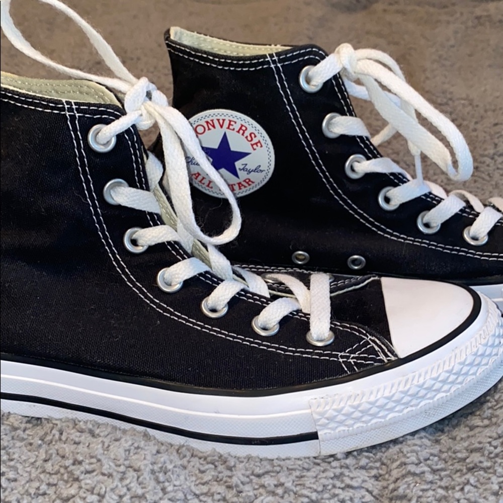 Black high top converse
